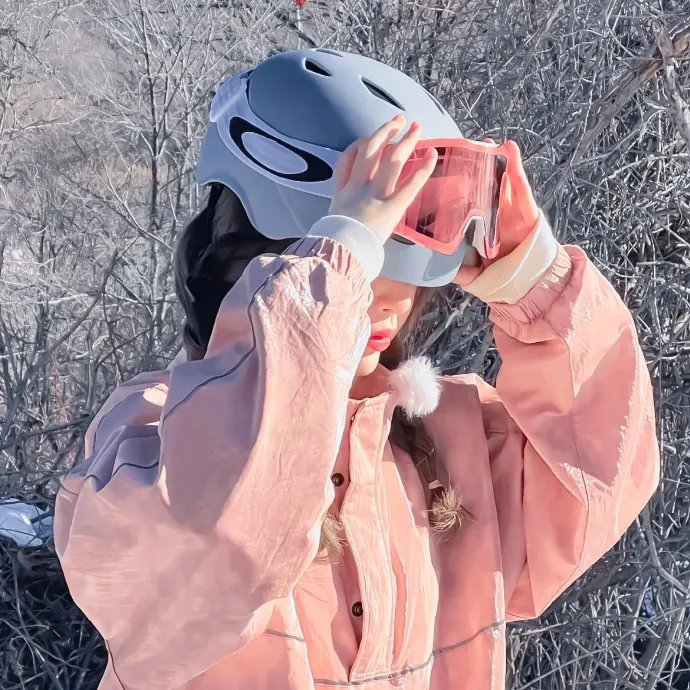 播音台的姊妹花
